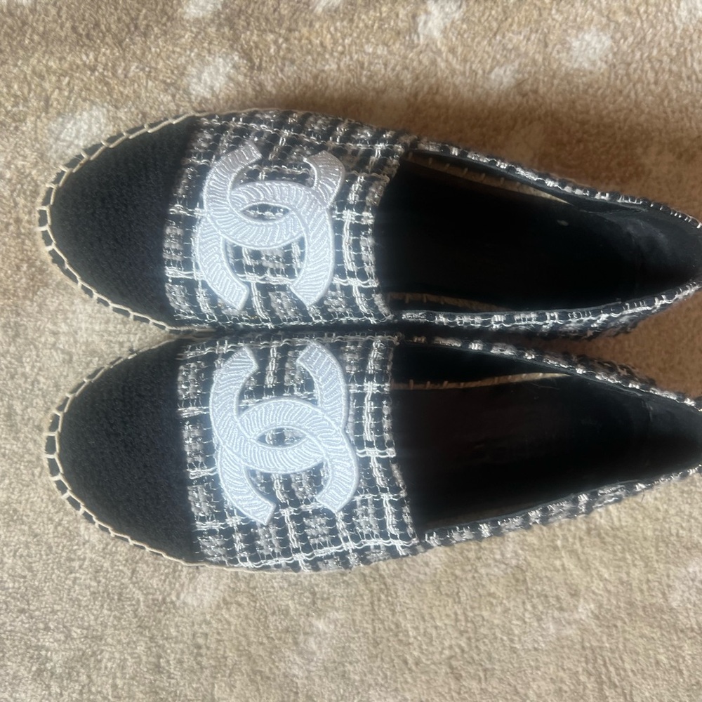 CHANEL like Black and White Espadrille Slip-Ons